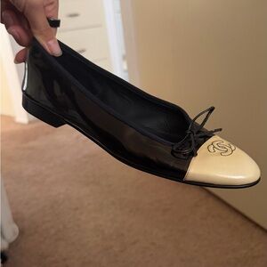 Chanel Brown Cream Two-Tone Ballet Flats